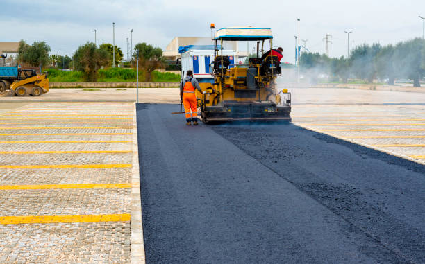 Best Driveway Resurfacing Pavers  in Cosmopolis, WA